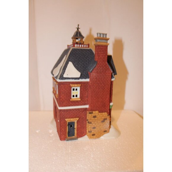 Dept 56 Dickens Village - Boarding & Lodging School - Picture 2 of 6